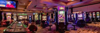 Live Baccarat ကတ်ဂိမ်း mmkjilivip တွင် တိုက်ရိုက်ကစားနေသော မြင်ကွင်း